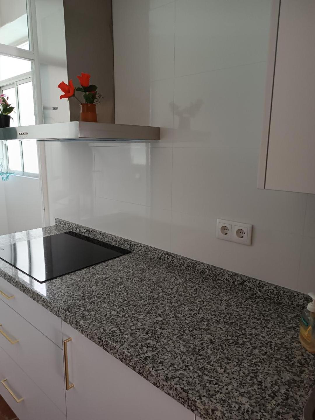 Concepcion House Huelva, Pleno Centro, Garaje En El Propio Edificioアパートメント エクステリア 写真